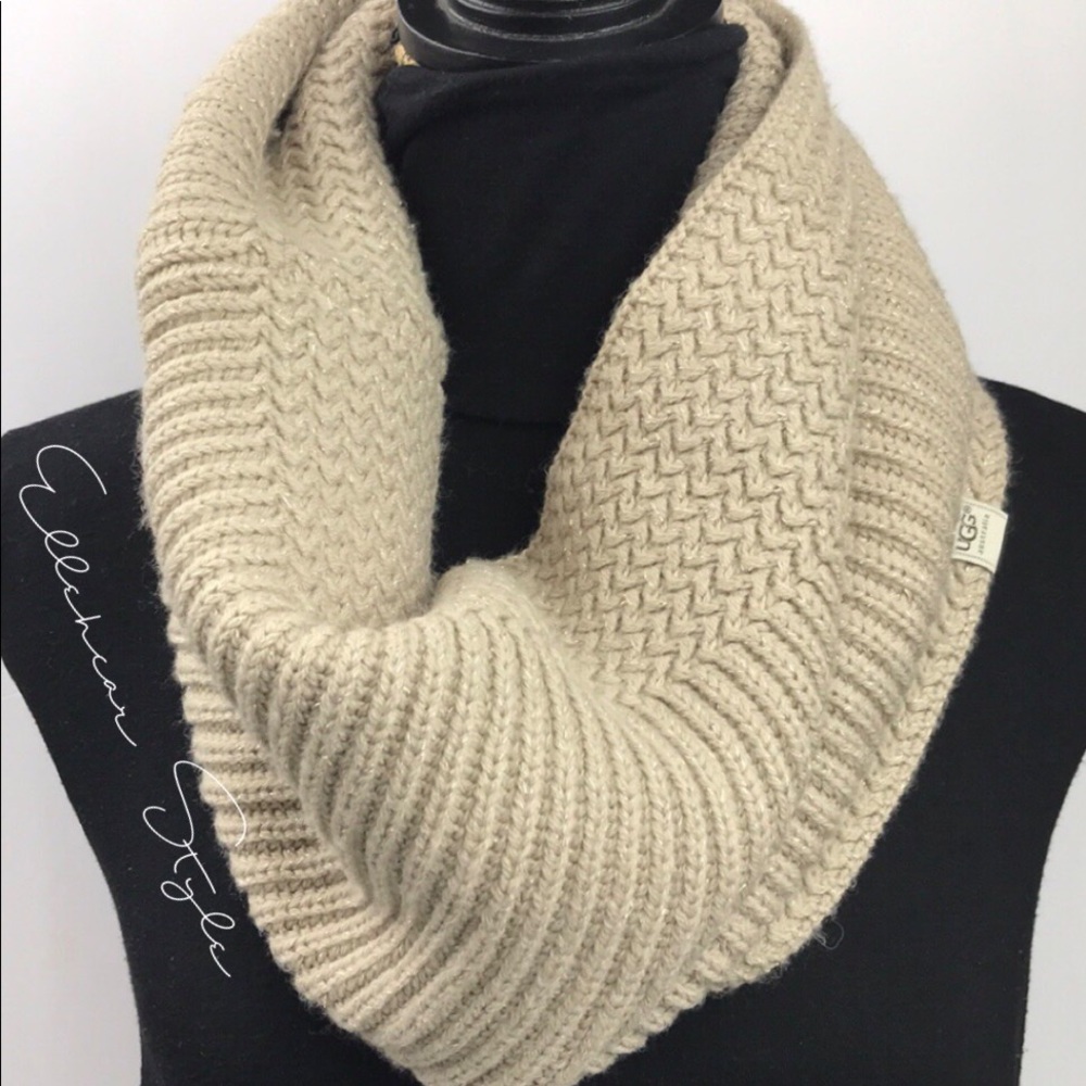 UGG Australia Nyla Scarf